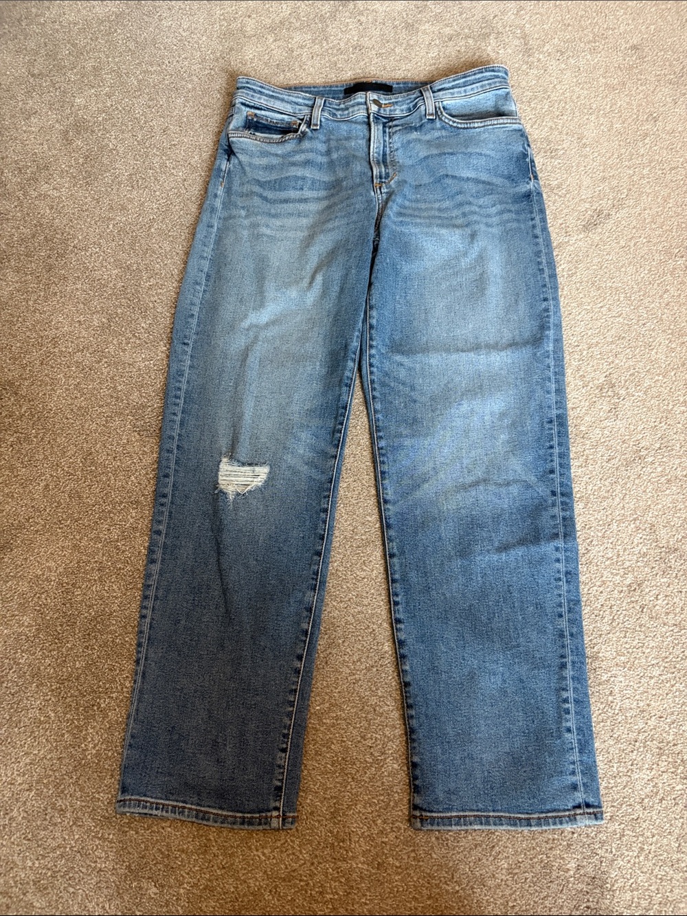 Joe's Jeans The Niki Mid Rise Boyfriend Jeans in Light Blue Wash size 30/10